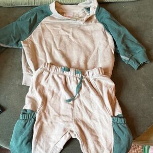 Hannah Anderson 6-12m Kids Cream and Green Bottoms